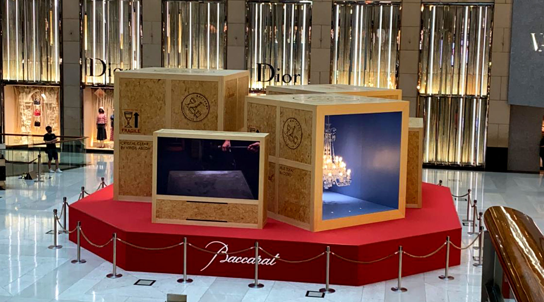 Visual-1 is a company based in Hong Kong that provides indoor and outdoor LED electronic display solutions. Which may include LED wall, LED wall display, Video Wall, etc.